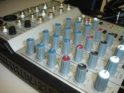 Behringer eurorack ub802 mixer - behringer,