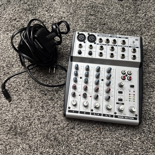 Behringer eurorack ub802 mixer - behringer,